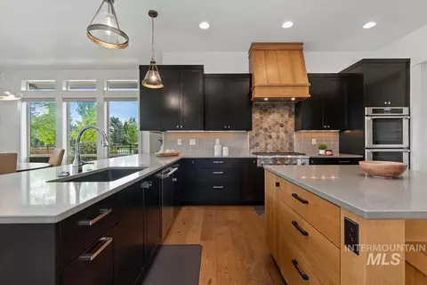 Kitchen - 6252 W Striker Dr, Eagle, ID 83616 photo 6 of 9