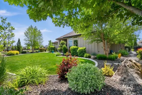Exterior - 6252 W Striker Dr, Eagle, ID 83616 photo 6 of 8