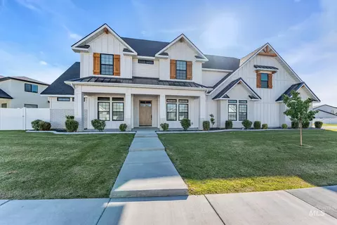 2960 Evening Sun Dr, Twin Falls, ID 83301