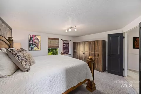 Bedroom - 2174 Hillcrest Dr, Twin Falls, ID 83301 photo 5 of 5