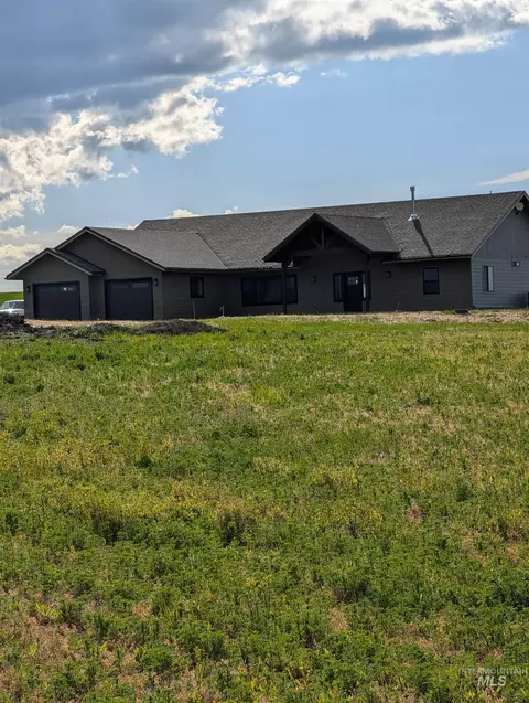 215 Angus Ranch Rd, Grangeville, ID 83530