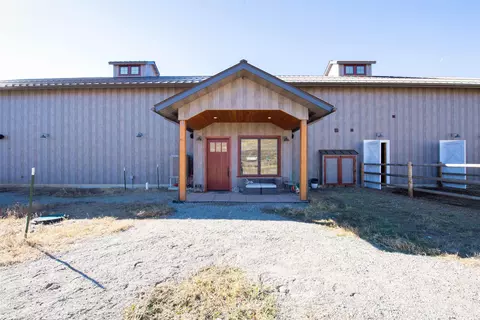 Exterior - 20 Mcatee Ln, Hailey, ID 83333 photo 4 of 9