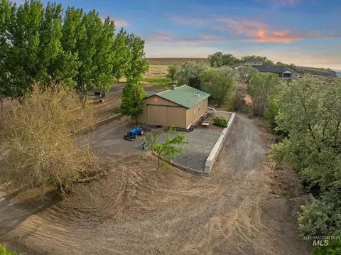 Exterior - 1750 E 4550 N, Buhl, ID 83316 photo 10 of 12