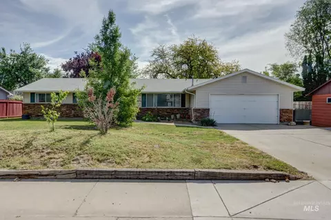 3702 N Cole Rd, Boise, ID 83704