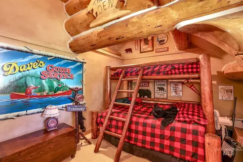 Bedroom - 1345 Divot Ln, Mccall, ID 83638 photo 1 of 3