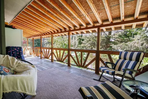 Exterior - 907 Ann St, Mccall, ID 83638 photo 3 of 14