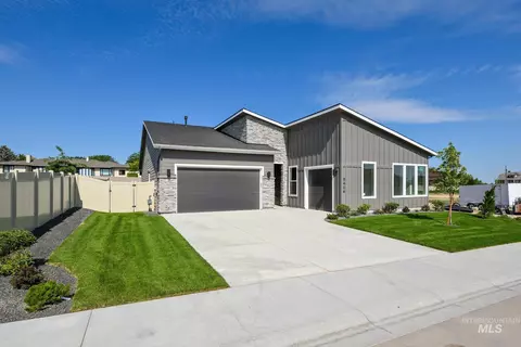 5321 Sparky Ave, Caldwell, ID 83607