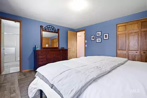 Bedroom - 1605 Lawrence Dr, Mccall, ID 83638 photo 5 of 6