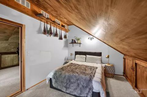 Bedroom - 321 Secesh River Rd, Mccall, ID 83638 photo 2 of 5