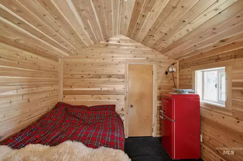 Bedroom - 321 Secesh River Rd, Mccall, ID 83638 photo 4 of 5