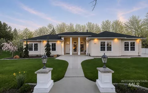 977 N Woodvalley Pl, Eagle, ID 83616