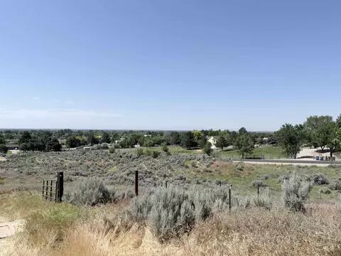 4640 N Skyline Dr, Eagle, ID 83616 photo 3