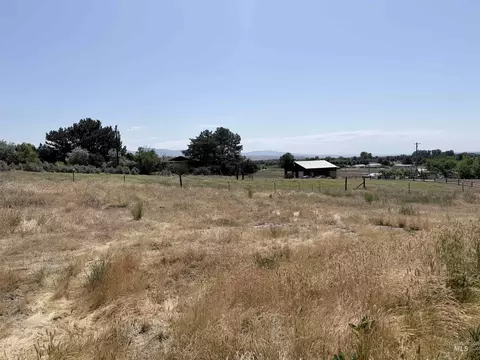 4640 N Skyline Dr, Eagle, ID 83616 photo 7