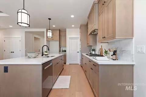 6639 W Sollas Dr, Eagle, ID 83616 photo 10