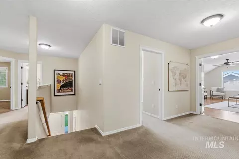Entry Way - 2998 E Shadowwolf Dr, Eagle, ID 83616 photo 2 of 2