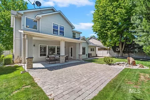 Exterior - 2998 E Shadowwolf Dr, Eagle, ID 83616 photo 5 of 9