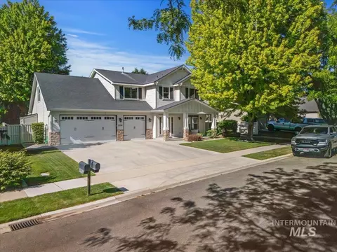 Exterior - 2998 E Shadowwolf Dr, Eagle, ID 83616 photo 9 of 9