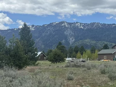 13149 Cameron Dr, Donnelly, ID 83615