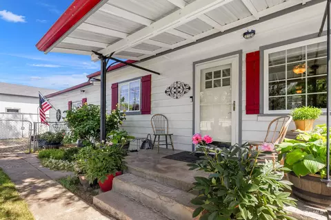 2152 E State St, Eagle, ID 83616