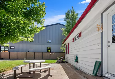 Exterior - 2152 E State St, Eagle, ID 83616 photo 10 of 15