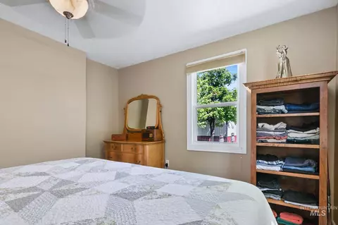 Bedroom - 2152 E State St, Eagle, ID 83616 photo 2 of 2