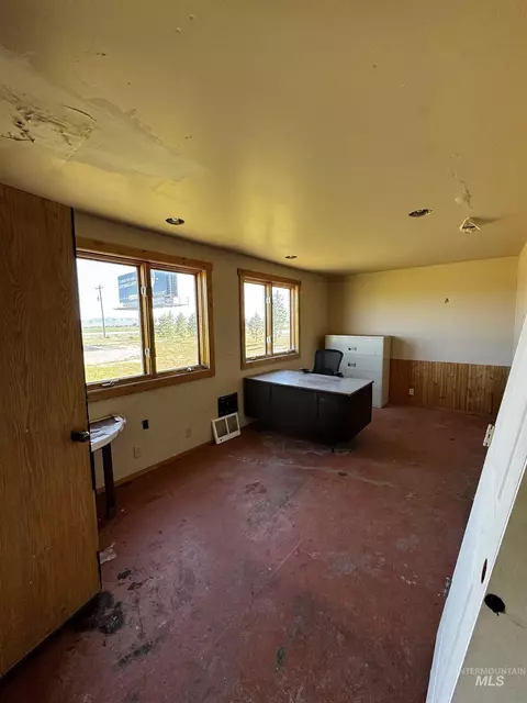 101 2nd St E, Fairfield, ID 83327 photo 28