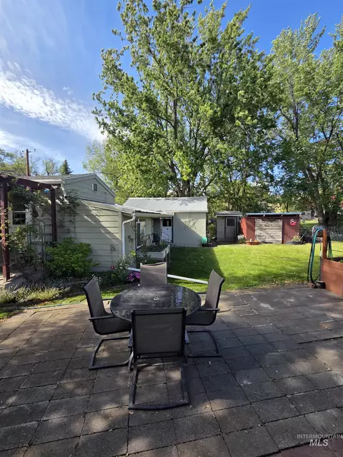Exterior - 109 3rd St, Pomeroy, WA 99347 photo 7 of 8