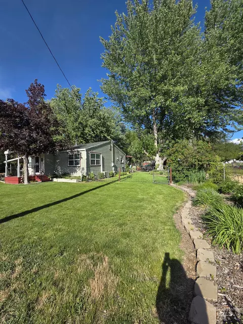 Exterior - 109 3rd St, Pomeroy, WA 99347 photo 8 of 8