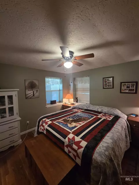 Bedroom - 109 3rd St, Pomeroy, WA 99347 photo 1 of 4