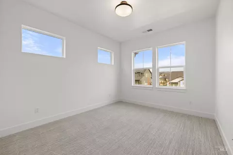 Bedroom - 725 N Hiltonhead Way, Eagle, ID 83616 photo 3 of 4