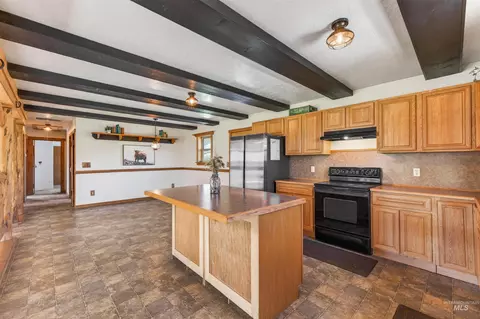 Kitchen - 634 Elk Haven Cir, Pollock, ID 83547 photo 4 of 4