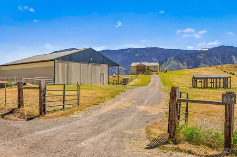 Exterior - 634 Elk Haven Cir, Pollock, ID 83547 photo 2 of 11