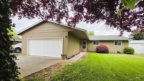 707 Park Ave, Lewiston, ID 83501