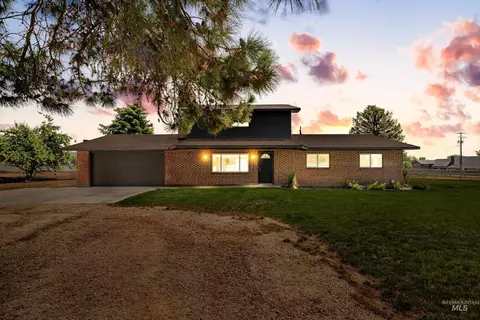 13984 Raptor Ln, Caldwell, ID 83607