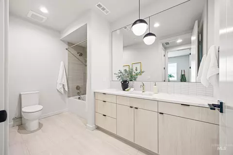 Bath - 4430 E Haystack St #107, Boise, ID 83716 photo 2 of 3
