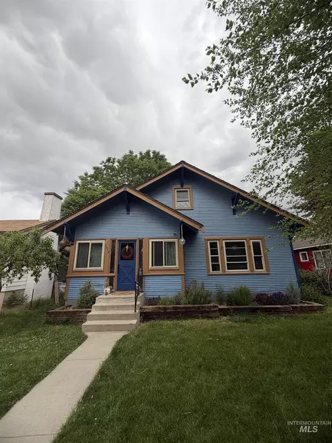 312 E 2nd St, Emmett, ID 83617