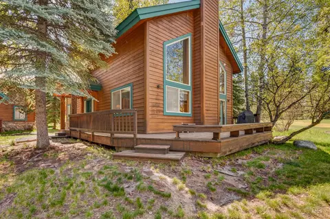 933 Cottage Ct, Mccall, ID 83638