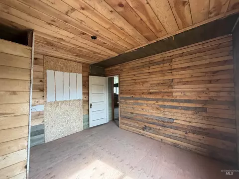 413 S Morgan Ave, New Meadows, ID 83654