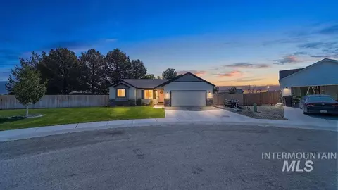4035 N Blue Cascade, Buhl, ID 83316