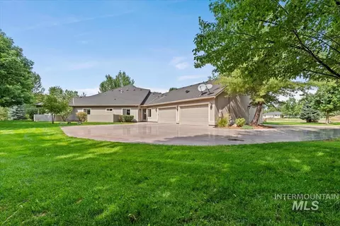Exterior - 103 S Alder Ln, Eagle, ID 83616 photo 7 of 7