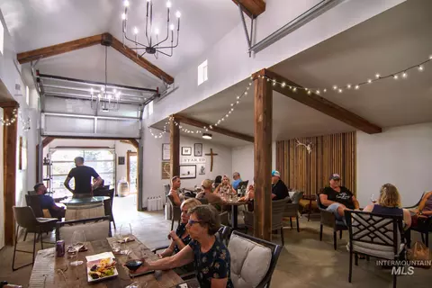 Dining - 5446 N Highway 16, Eagle, ID 83616 photo 4 of 4
