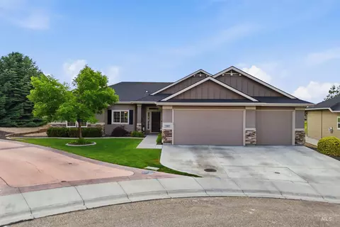 2205 S Herron Dr, Nampa, ID 83686