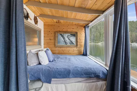 Bedroom - 11 Hidden Lake Trl, Plummer, ID 83851 photo 1 of 6