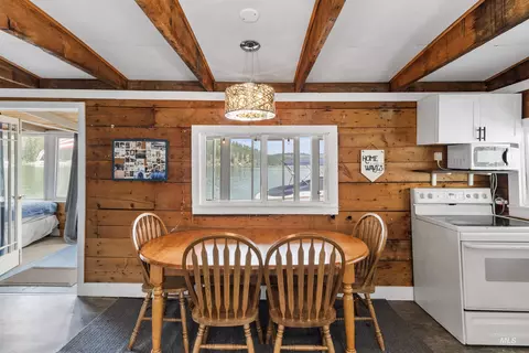 Dining - 11 Hidden Lake Trl, Plummer, ID 83851 photo 1 of 2