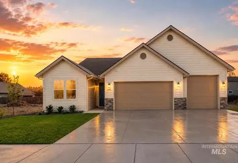 419 Hidden Mill Ct, Middleton, ID 83644