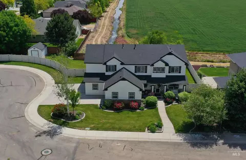 5177 W Ridgeside Ct, Meridian, ID 83646