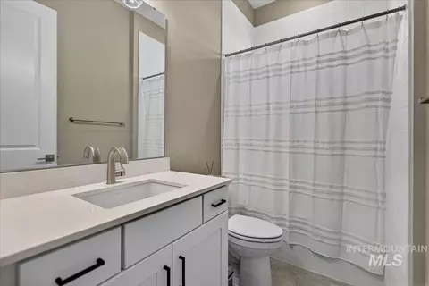 Bath - 11891 W Maygrass Ln, Kuna, ID 83634 photo 1 of 1