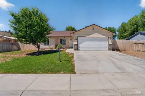 115 Silver Sage Pl, Homedale, ID 83628