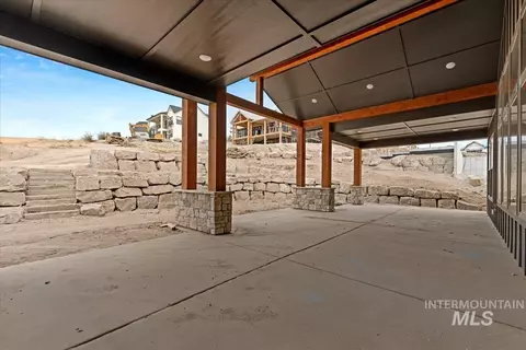 Exterior - 7065 N Cairnhill Way, Eagle, ID 83616 photo 6 of 8
