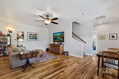 Living - 5410 W Beacon Light Rd, Eagle, ID 83616 photo 2 of 2